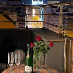 Отель Danubia Gate 4*