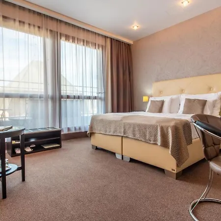 Danubia Gate Hotel Pressburg
