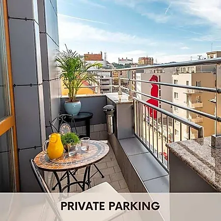 Danubia Gate Отель 4*