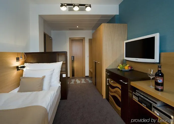 Danubia Gate ホテル