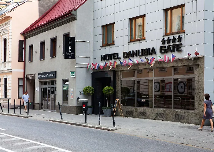 Hotel Danubia Gate 4*