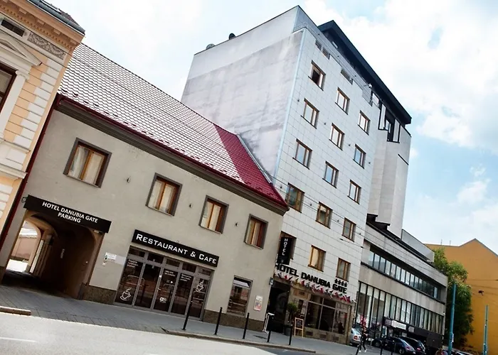 Danubia Gate 4*