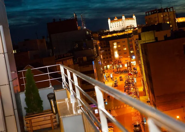 Danubia Gate ホテル