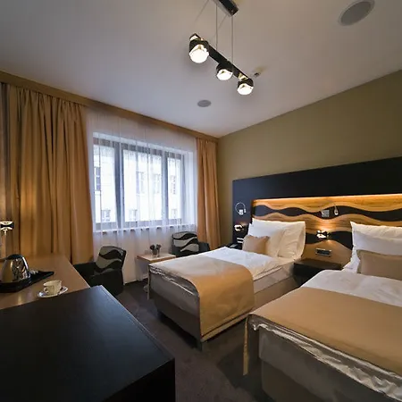 Danubia Gate Szálloda 4*