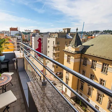 Danubia Gate Hotel