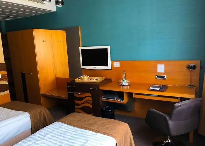 Danubia Gate 4* Bratislava